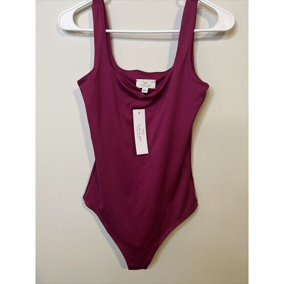 Live in The Moment Square Neck Bodysuit Women's Size S Magenta Pink Sleeveless - Picture 1 of 5